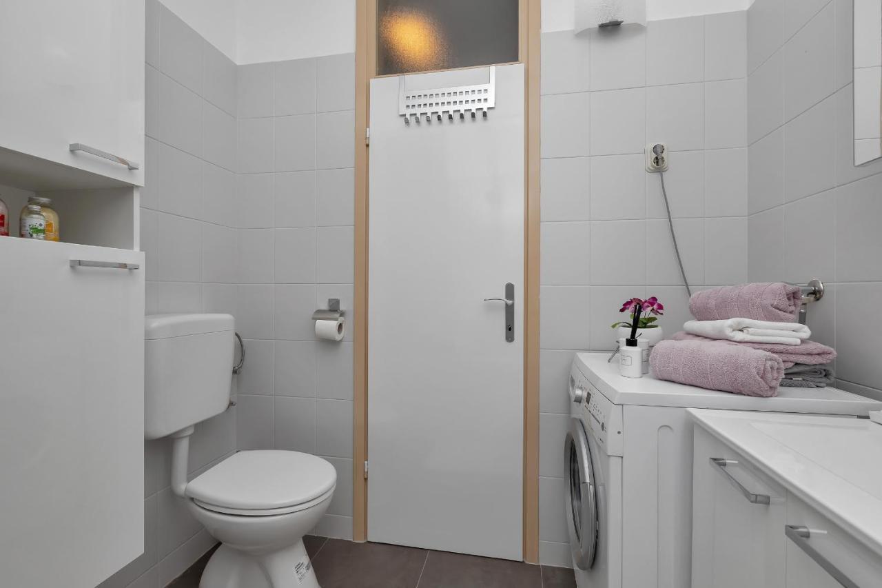 Bruno & Toni Deluxe Apartman Makarska Exterior photo