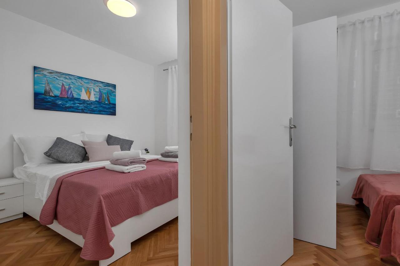 Bruno & Toni Deluxe Apartman Makarska Exterior photo
