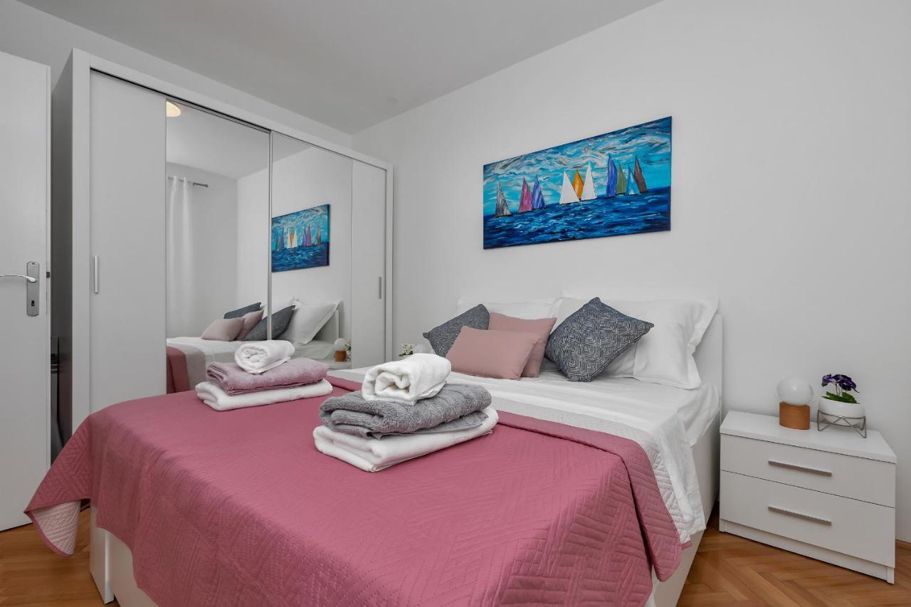 Bruno & Toni Deluxe Apartman Makarska Exterior photo